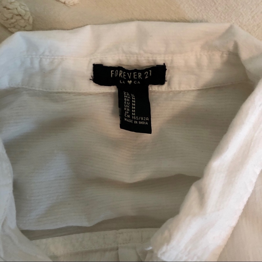 White button down shirt - Picture 2 of 4